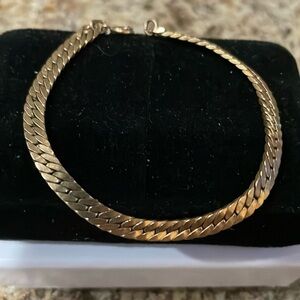 Vintage Gold Tone 80’s  thick Herringbone Bracelet Measures 6 inches